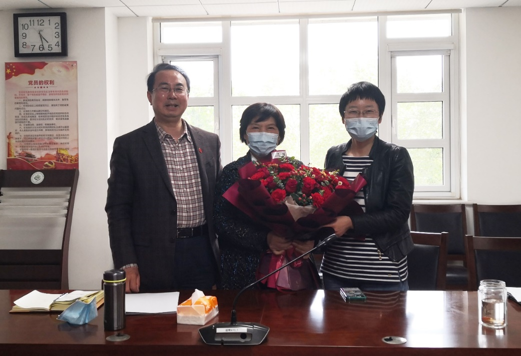 我省儿童口腔医学专家邵林琴主任医师正式加盟公司