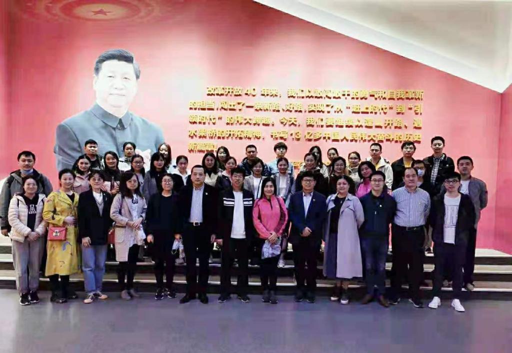 “赴红区 学党史 办义诊 送健康” BV伟德官方网站（口腔医院）开展口腔义诊及红色教育活动