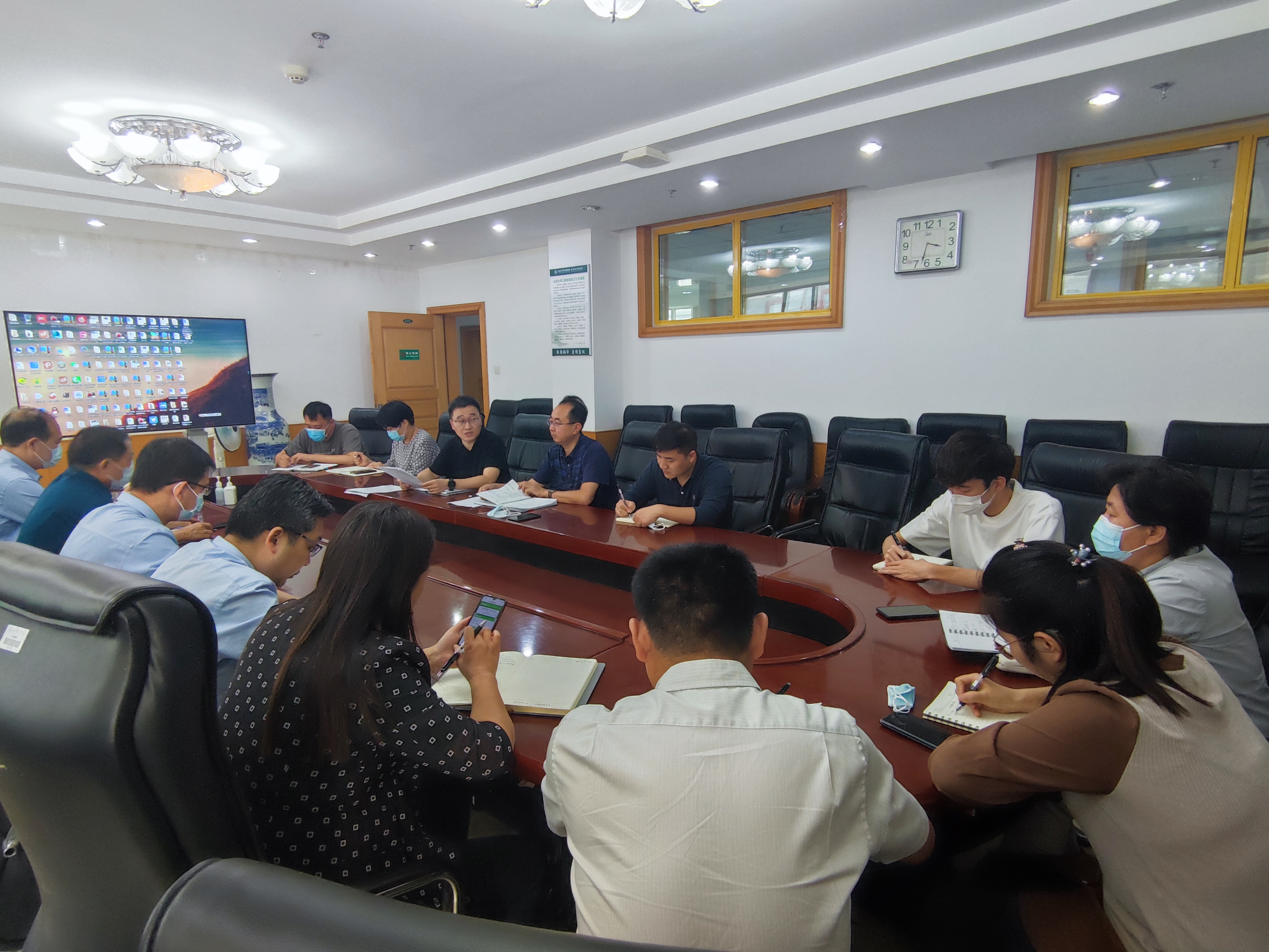 BV伟德官方网站（口腔医院）召开安全工作专题会议